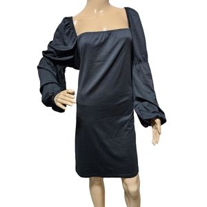 NWT Women's Black Long Sleeve Dress
